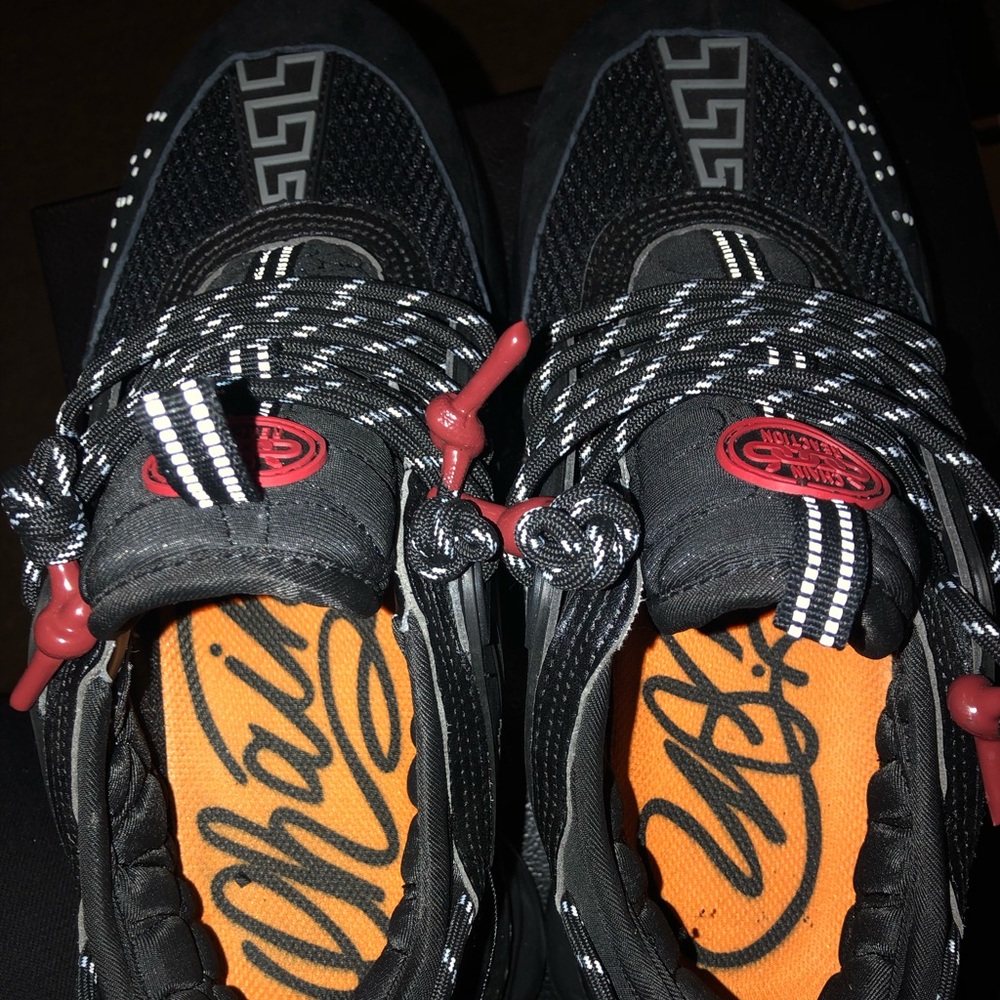 Versace Chain Reaction Size 10